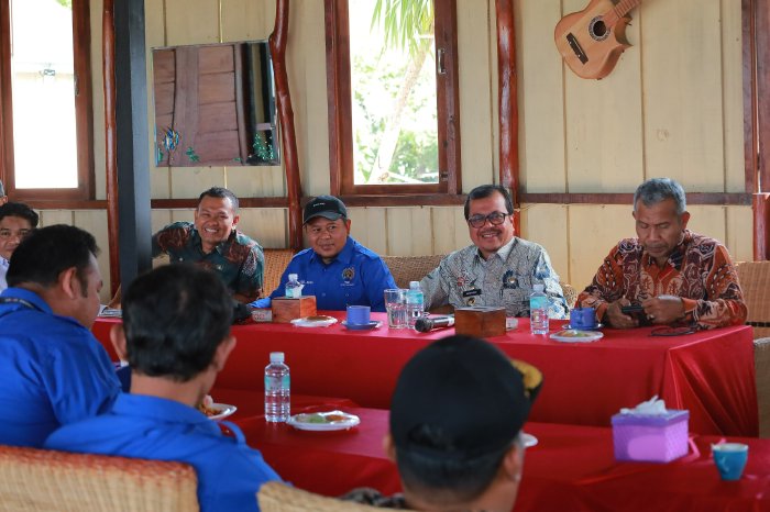 Pj Bupati Gelar Coffe Morning Bersama SKPK dan Awak Jurnalis Aceh Barat