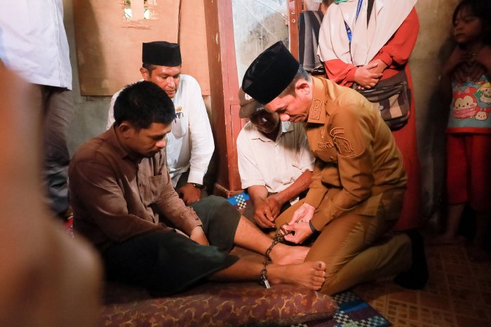 Pemkab Aceh Barat dan RSJ Aceh Bebaskan 6 ODGJ dari Pasung, Bupati Tarmizi: Tidak Ada Lagi Pasung di Aceh Barat