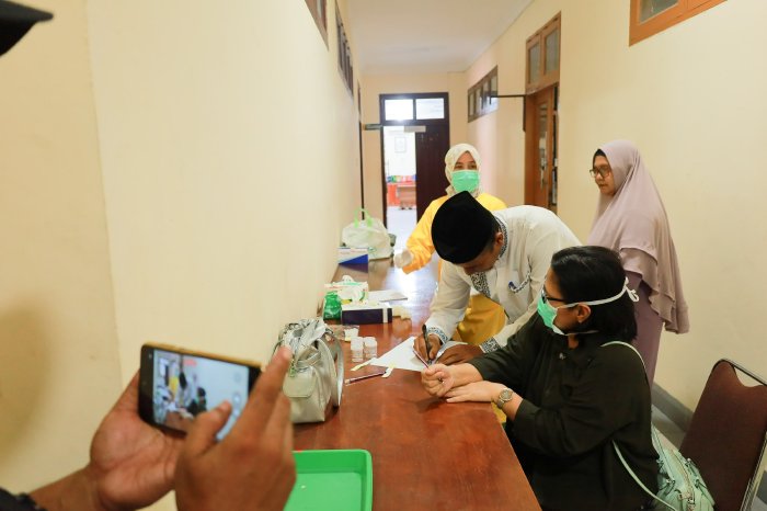 Bupati Aceh Barat Perintahkan Tes Urin bagi 7 Calon Pejabat Eselon II